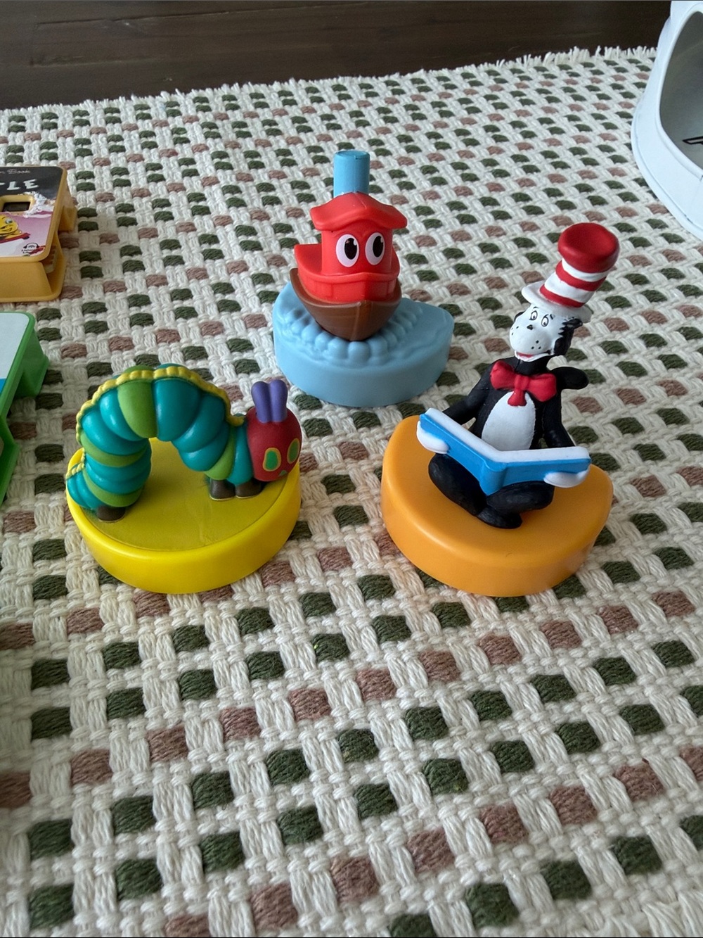 Little Tikes Story Dream Machine Books - Picture 2 of 4